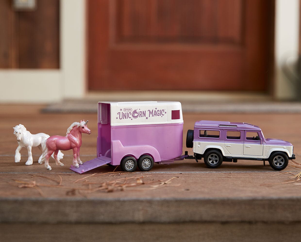 Unicorn Magic Land Rover & Tag-A-Long Trailer